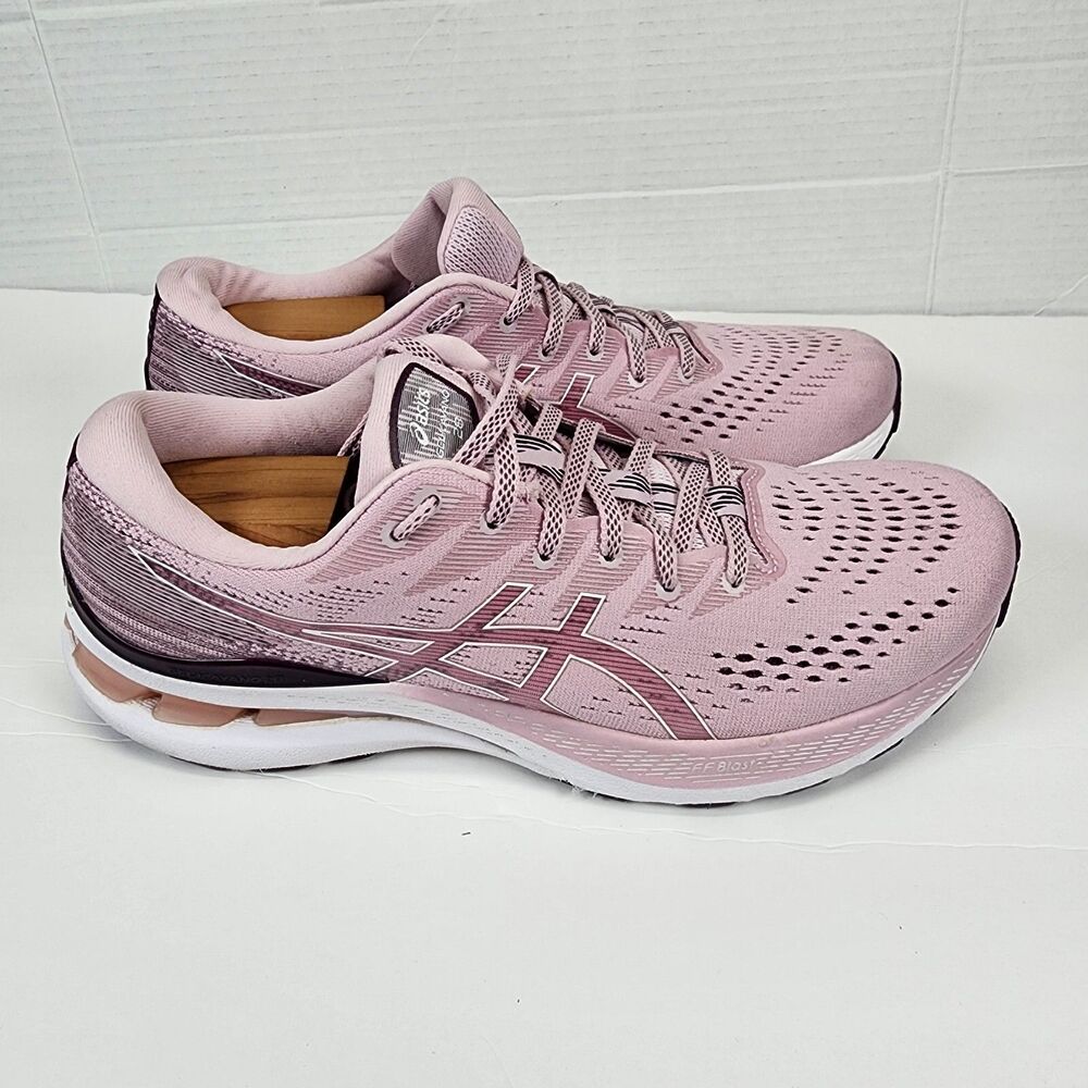 Asics Gel Kayano 28 Running Shoes Women’s Size 12 Barely Rose White Athletic